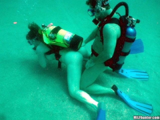 Подводный секс туристов на дне Черного моря
